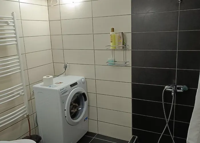 Apartment To Nature B